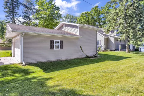 636 Dorbert Dr, Munith, MI 49259 photo 15