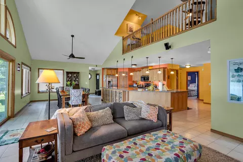 636 Dorbert Dr, Munith, MI 49259 photo 32