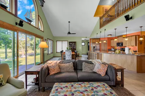 636 Dorbert Dr, Munith, MI 49259 photo 31