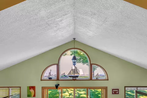 636 Dorbert Dr, Munith, MI 49259 photo 44