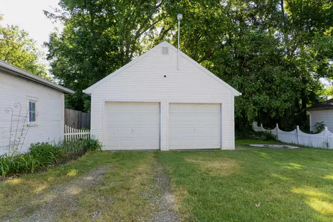 317 Hibbard Ave, Jackson, MI 49202 photo 21