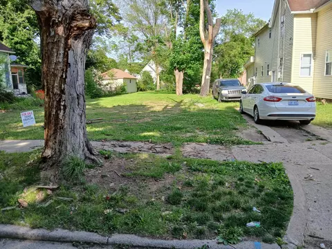 745 Pearl St, Benton Harbor, MI 49022