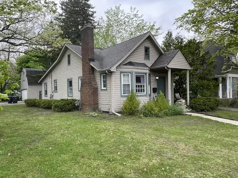 1336 Hutchins Ave, Ann Arbor, MI 48103