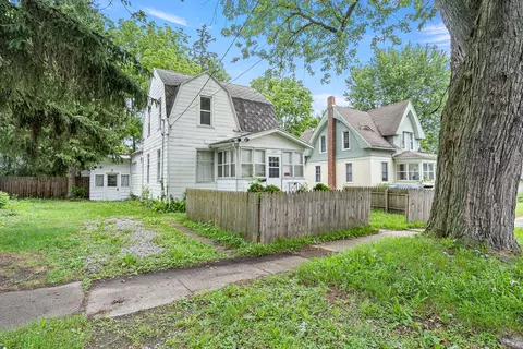 714 Randolph St, Jackson, MI 49203 photo 4