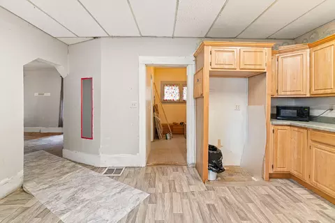 714 Randolph St, Jackson, MI 49203 photo 16