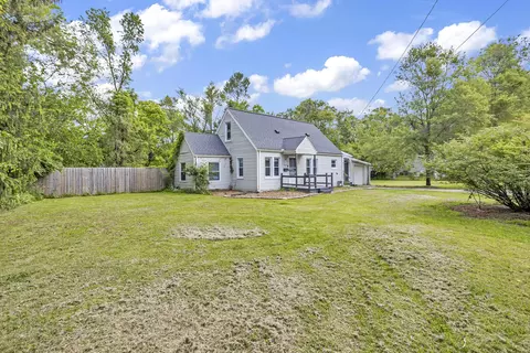 300 Summit St, Jackson, MI 49203 photo 2