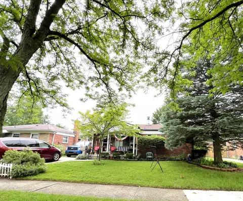31521 Grant St, Wayne, MI 48184 photo 2