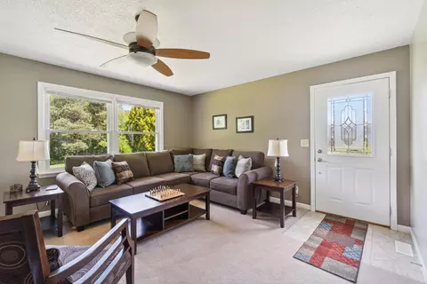 10903 Grandview Cir, Jerome, MI 49249 photo 22