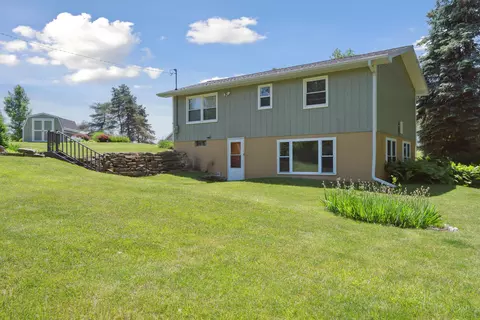 10903 Grandview Cir, Jerome, MI 49249 photo 5