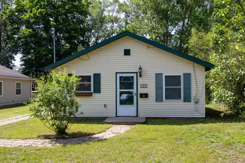131 Shellenberger Ave, Battle Creek, MI 49037