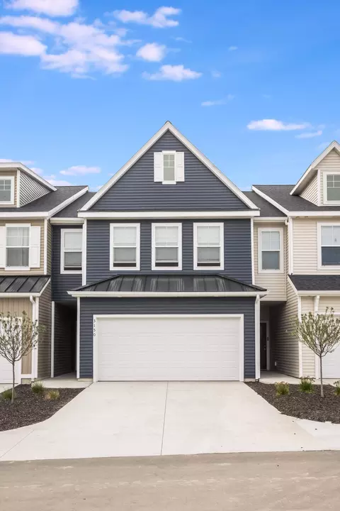 2825 W Highgate St #34, Kentwood, MI 49512