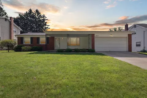 6417 Hampton St, Portage, MI 49024