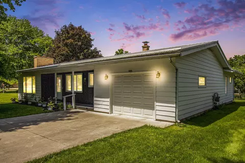 403 St Clair St, Sheridan, MI 48884