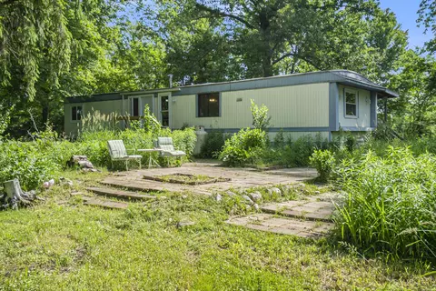 62191 Youngs Prairie Rd, Constantine, MI 49042