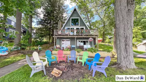 1099 E Hess Lake Dr, Grant, MI 49327 photo 9