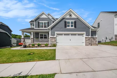 429 Park Place Dr NE, Rockford, MI 49341