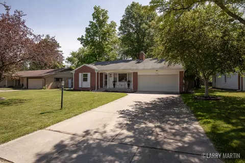 1940 Millbank St SE, Grand Rapids, MI 49508