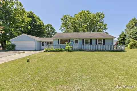 2692 72nd St SW, Byron Center, MI 49315