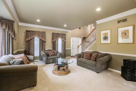 Living - 2159 Applebrook Dr, Commerce Twp, MI 48382 photo 4 of 6