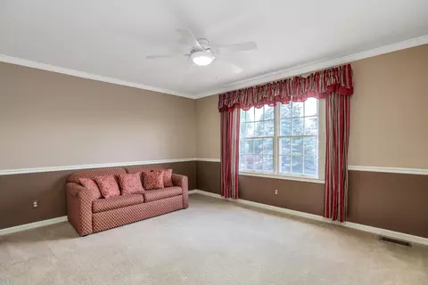 Bedroom - 2159 Applebrook Dr, Commerce Twp, MI 48382 photo 3 of 5