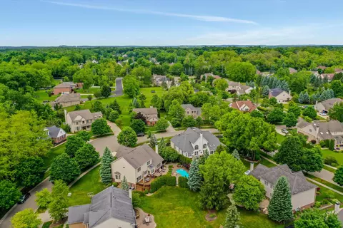 View/Area - 2159 Applebrook Dr, Commerce Twp, MI 48382 photo 5 of 11