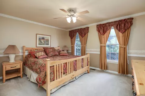 Bedroom - 2159 Applebrook Dr, Commerce Twp, MI 48382 photo 1 of 5