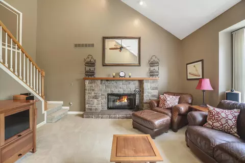 Living - 2159 Applebrook Dr, Commerce Twp, MI 48382 photo 2 of 6