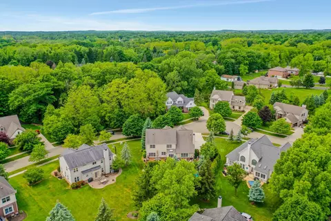 View/Area - 2159 Applebrook Dr, Commerce Twp, MI 48382 photo 6 of 11