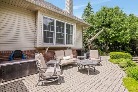 Exterior - 2159 Applebrook Dr, Commerce Twp, MI 48382 photo 9 of 16