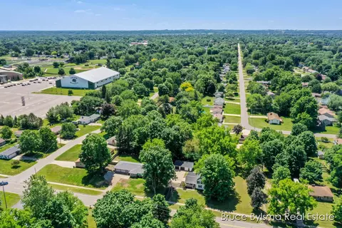 2374 Bauer Rd, Jenison, MI 49428 photo 25