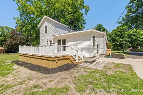 2374 Bauer Rd, Jenison, MI 49428 photo 18