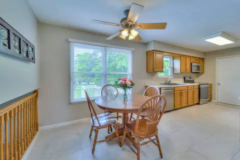 6542 Bluebird Ct, Jackson, MI 49201 photo 10