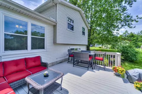 6542 Bluebird Ct, Jackson, MI 49201 photo 4