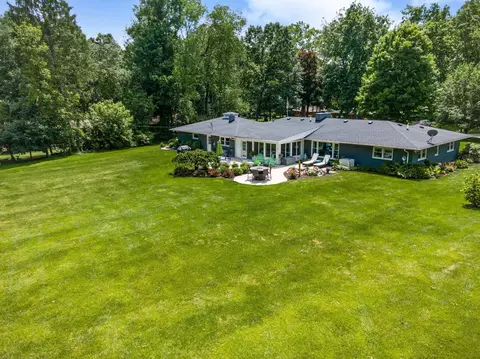1047 Hillcrest Ave, Brighton, MI 48116 photo 6