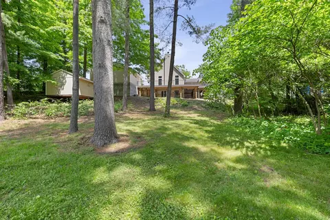 525 Franklin St, Brighton, MI 48116 photo 3