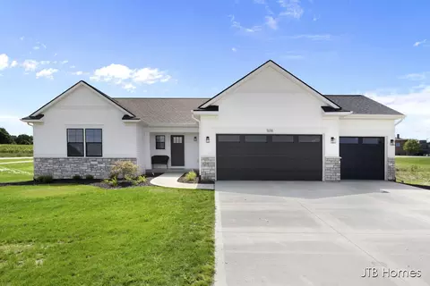 1616 Round Barn Dr, Hudsonville, MI 49426
