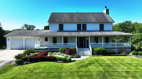 48539 Martz Rd, Van Buren Twp, MI 48111