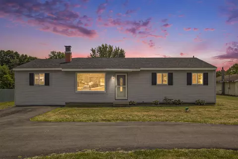 17167 Us 12, Edwardsburg, MI 49112