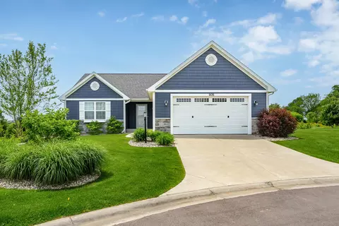 9136 Cottage Trl, Richland, MI 49083
