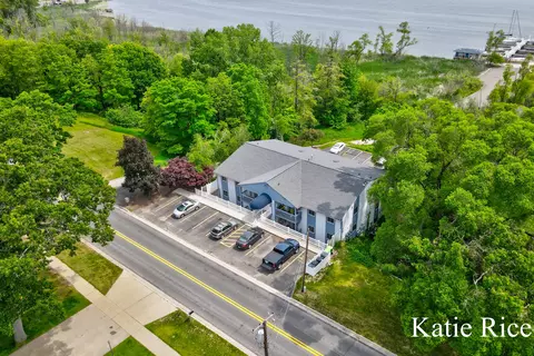 8166 Old Channel Trl #3, Montague, MI 49437