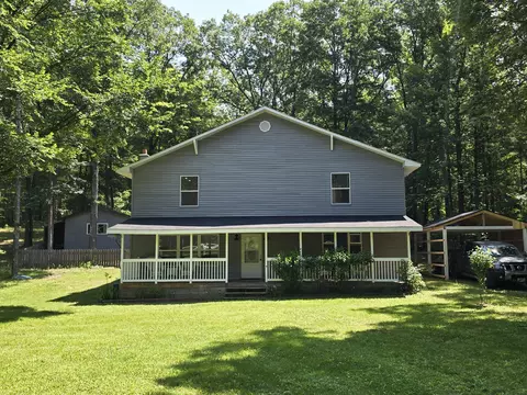8905 N Granger Rd, Irons, MI 49644
