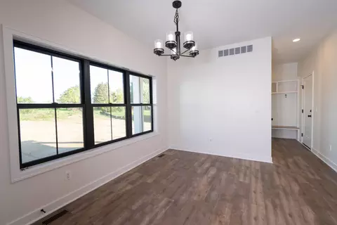 10434 Cobblestone, Davison, MI 48423 photo 15