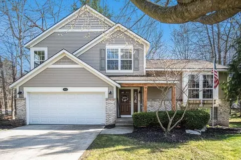14802 Herring Dr, Spring Lake, MI 49456