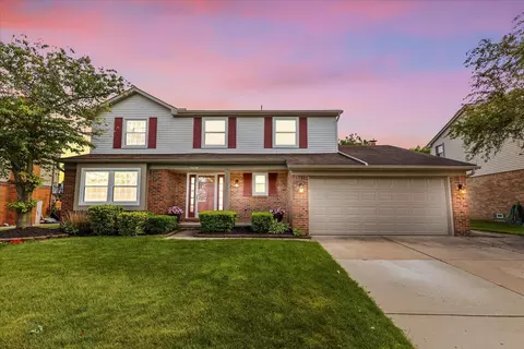 45951 Hanford Rd, Canton, MI 48187