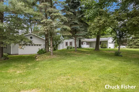 3871 E Shore Dr, Stanton, MI 48888 photo 3