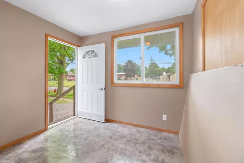 204 Strong St, Reading, MI 49274 photo 13