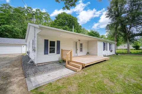 131 Gaunt Ave, Jackson, MI 49203