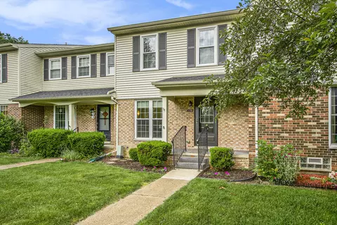 3298 Alpine Dr, Ann Arbor, MI 48108