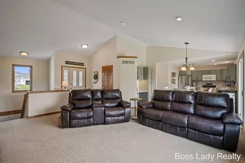 1824 Railside Ct, Dorr, MI 49323 photo 8