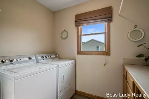1824 Railside Ct, Dorr, MI 49323 photo 20